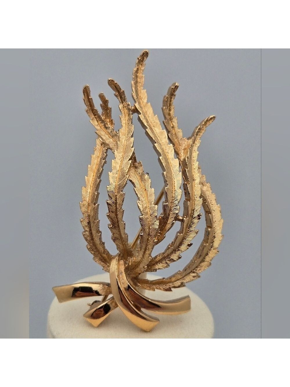 ​Monet Brooch Brushed Finish Fern Foliage Gold Tone Pin Retro Estate Sale